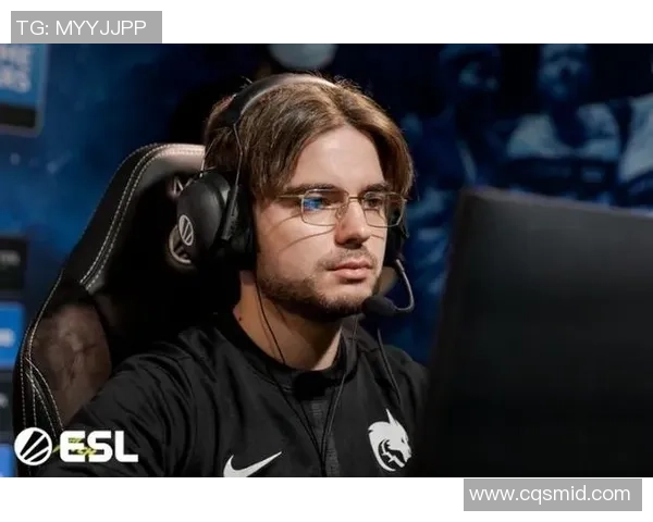 CSGO深度分析：探讨V5战队选手的个人技术与战术素养